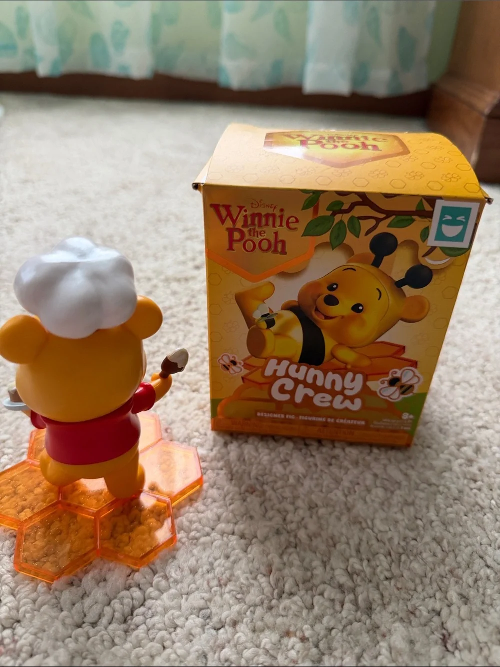 NIB Pooh Hunny Crew